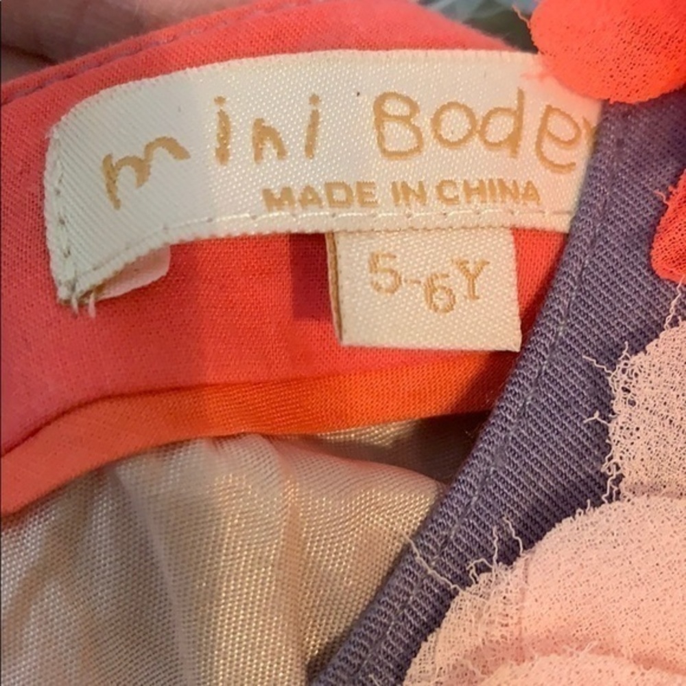 Mini Boden Lavender Dress with Flowers - Picture 6 of 8